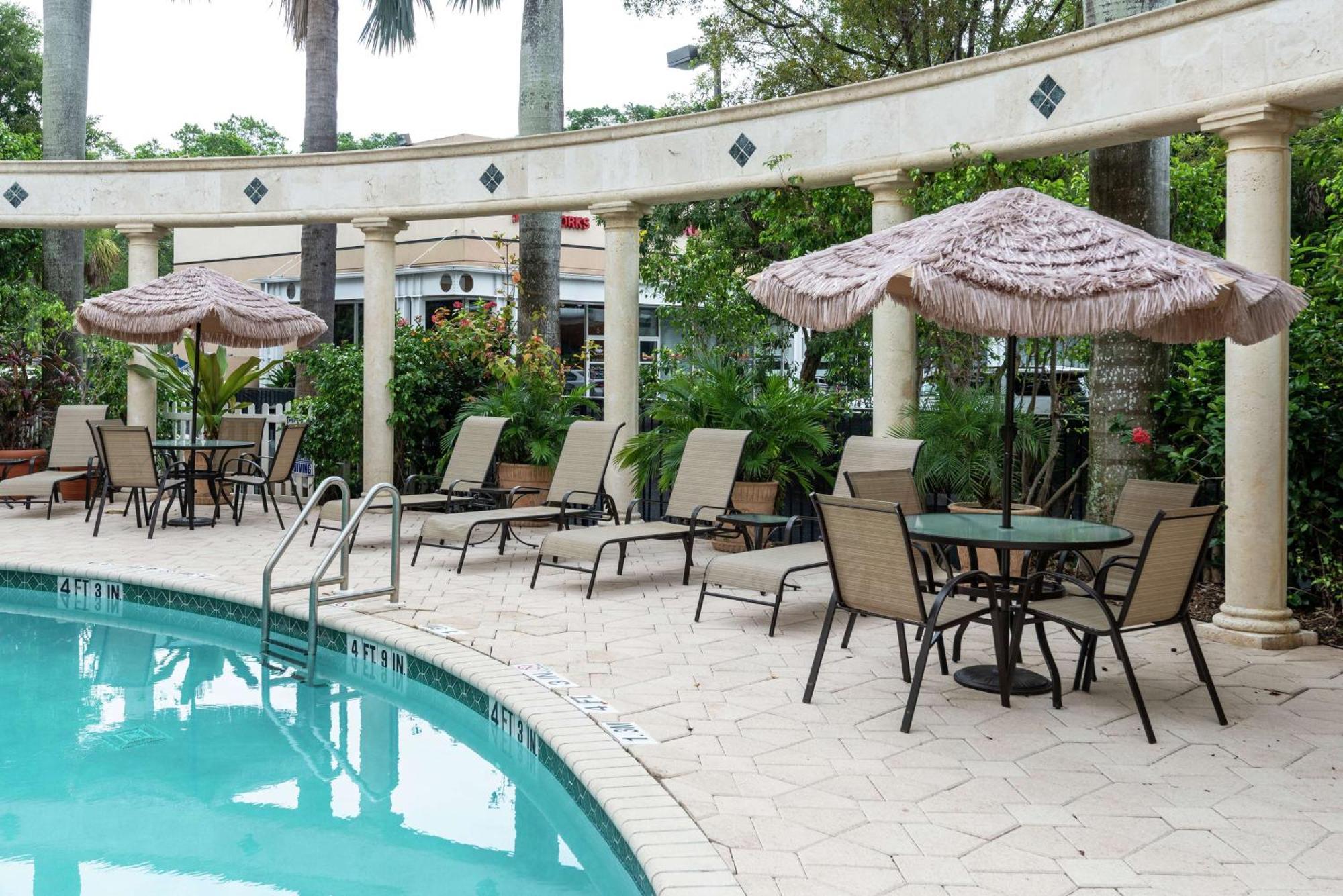 Hampton Inn Boca Raton Bagian luar foto